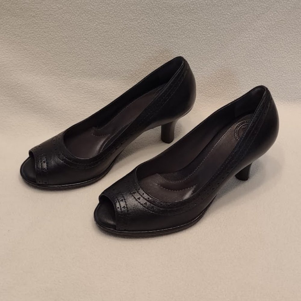 Nurture Sally black leather peep toe heels